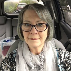 Meet your Posher, Nancy